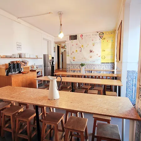 Wot New Social Hostel Lissabon