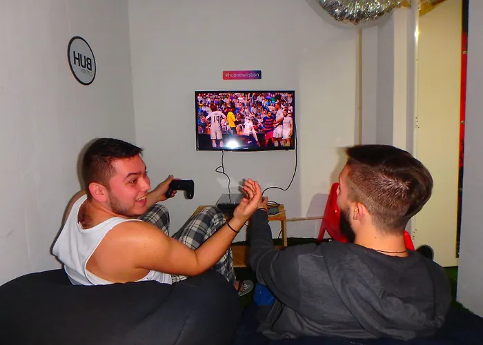 Wot New Lisbon Social *