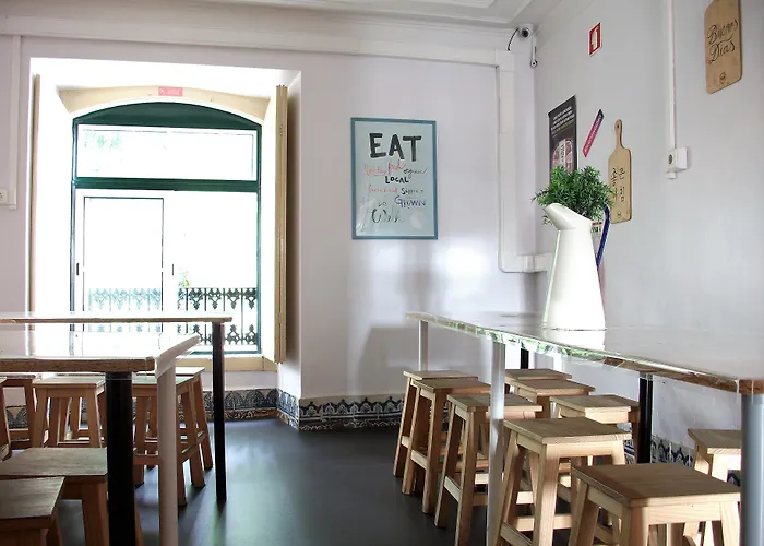 Wot New Lisbon Social Hostel