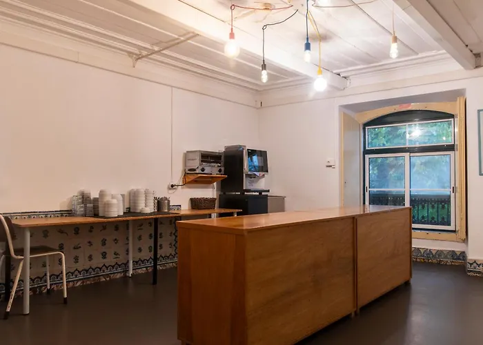 Hostel Wot New Lisbon Social *