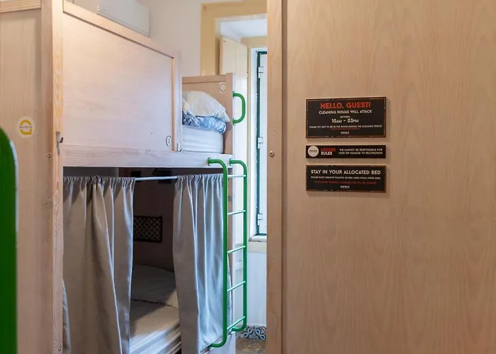 Wot New Lisbon Social *