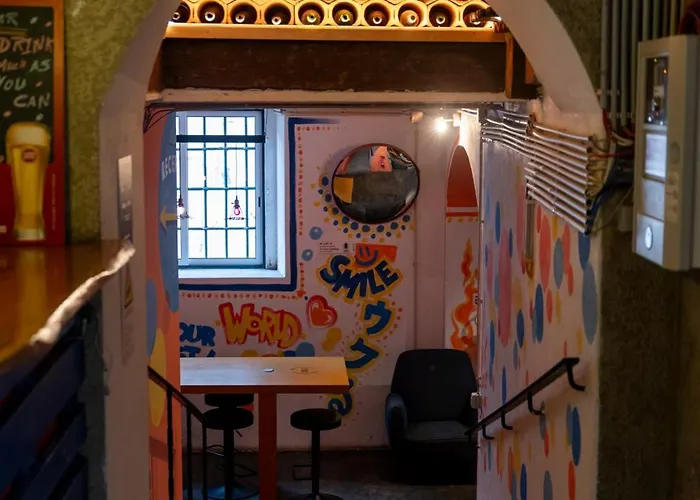 Wot New Lisbon Social Hostel *