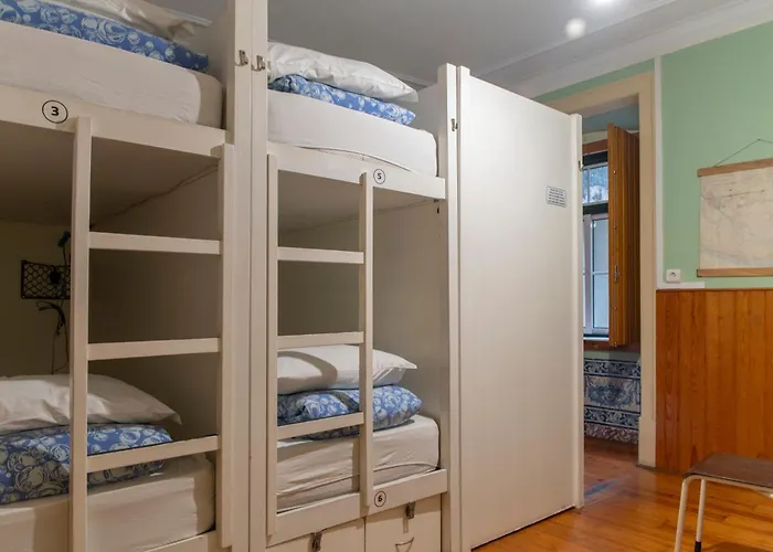 Wot New Lisbon Social *