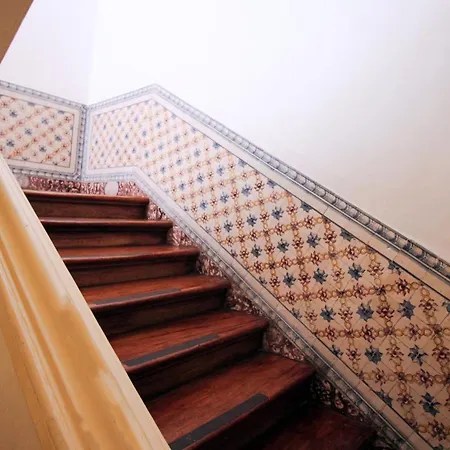 Vandrarhem Wot New Social